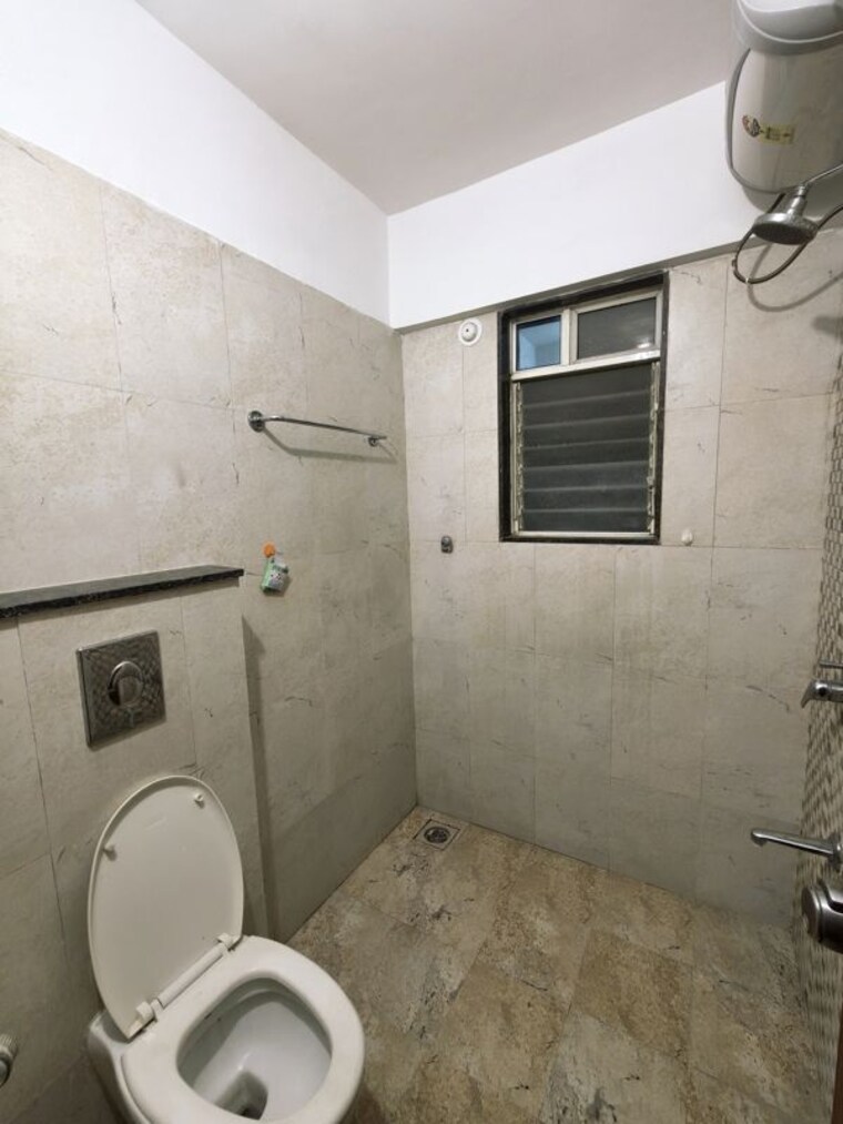 Bathroom, casa-imperia 2 Bedroom 726 Sq.Ft. Apartment In Wakad Pune 10796679
