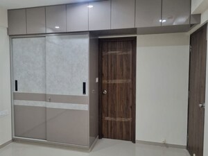 Room in 1.5 BHK Apartment at Brigade El Dorado, Bagaluru – for Rent