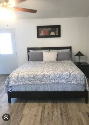 6 BHK Independent House For Sale in Sector 12