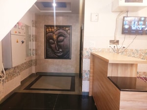 Common Area in  Pg at DLF City Phase III, Sector 24 – for Rent