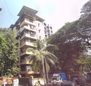  Apartment For Sale in Mulund East