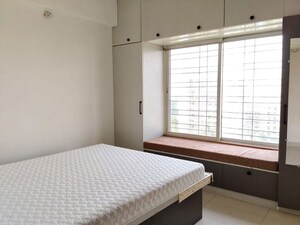 Bedroom in 2 BHK Apartment at Kumar Samruddhi Society, Vishrantwadi – for Rent