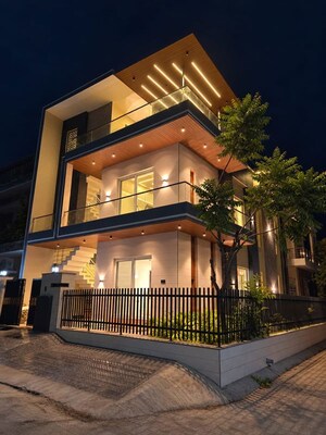 4 BHK Villa For Sale in Sector 125