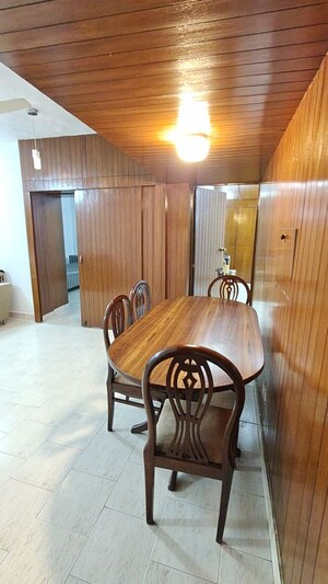 Furnished Amenities in 3 BHK Builder Floor at Saket – for Rent