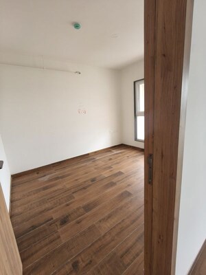 Room in 4 BHK Apartment at Unique K Town, Kiwale – for Rent