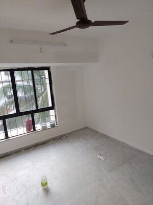 Room in 2 BHK Apartment at Shivanand Garden, Wanwadi – for Rent