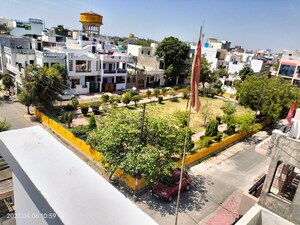 Balcony in 2 BHK Builder Floor at Gomti Nagar – for Rent
