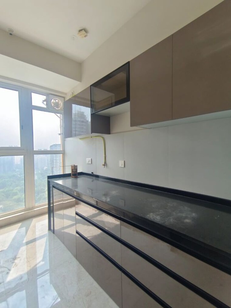 Kitchen, tata-serein 2 Bedroom 688 Sq.Ft. Apartment In Pokhran Road No Two Thane 10797215