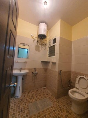 Bathroom in 1 BHK Builder Floor at Kaval Byrasandra – for Rent