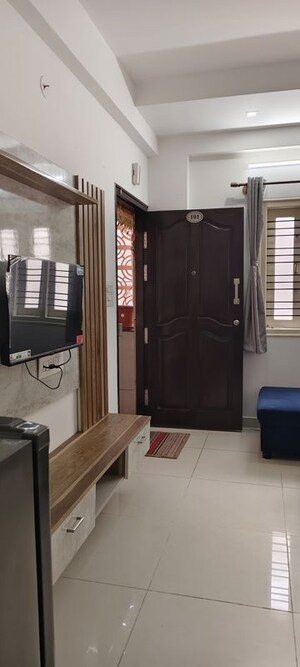 Living Room in 1 BHK Apartment at Indiranagar – for Rent