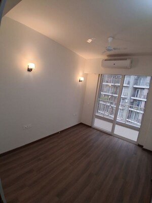 Room in 4 BHK Apartment at Adani Samsara Vilasa, Sector 63 – for Rent