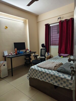 Bedroom in 1 BHK Apartment at GR Maithri, Cambridge Layout – for Rent