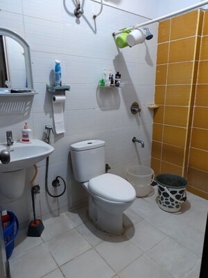 Bathroom in 1 BHK Apartment at GR Maithri, Cambridge Layout – for Rent