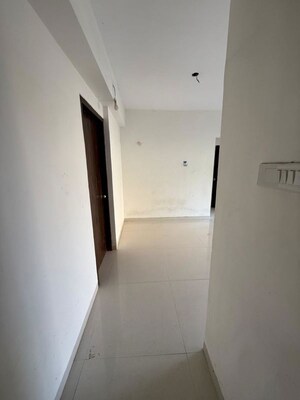 1 BHK Apartment For Sale in Group Satellite Elegance, Goregaon East