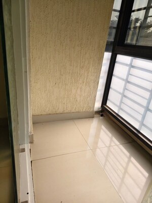 Bathroom in 2 BHK Apartment at Halasuru – for Rent