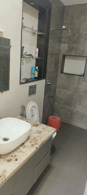 Bathroom in 3 BHK Builder Floor at Sector 40 – for Rent