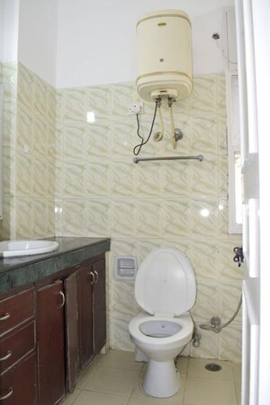 Bathroom in 3 BHK Builder Floor at Malibu Town – for Rent