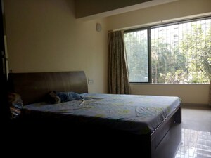 Bedroom in 2 BHK Apartment at Dindoshilla Apartment, Khar West – for Rent
