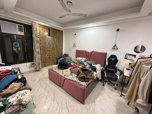 Bedroom in 4 BHK Builder Floor at Chattarpur – for Rent