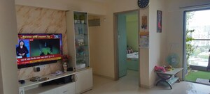 Furnished Amenities in 2 BHK Apartment at Shree Venkatesh Graffiti Glover, Keshav Nagar – for Rent