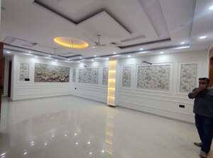 Room in 4 BHK Independent House at Sector 19 – for Sale