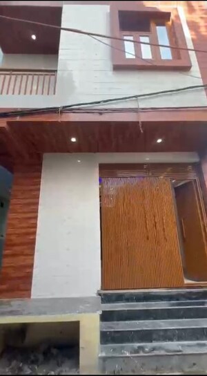 1 BHK Independent House For Sale in Mohan Garden
