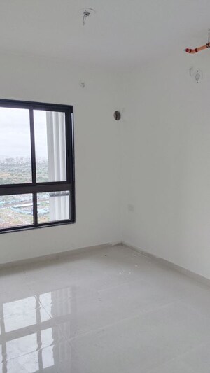Room in 2 BHK Apartment at Runwal My City Phase II Cluster 05, Dombivli East – for Rent
