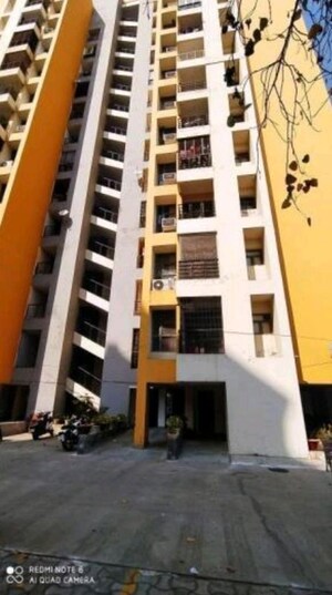 3 BHK Apartment For Rent in Golden Crast Apartment, Butler Colony
