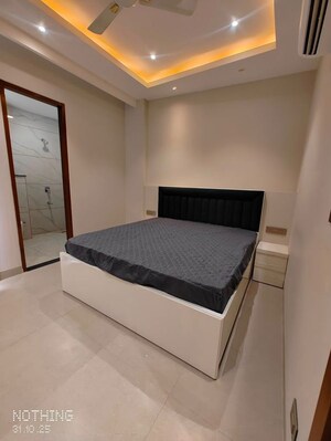 Bedroom in 1 BHK Builder Floor at Sector 52 – for Rent