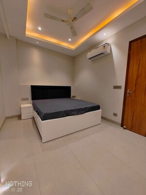 Furnished Amenities in 1 BHK Builder Floor at Sector 52 – for Rent