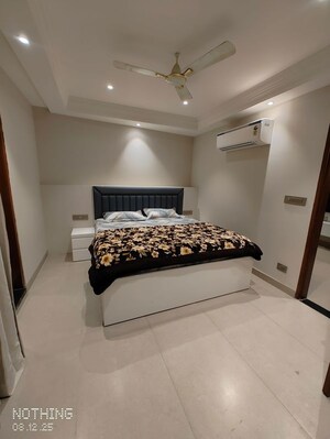 Bedroom in 1 BHK Builder Floor at Sector 52 – for Rent