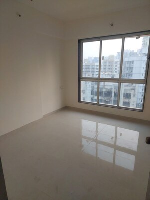 Room in 1 BHK Apartment at Priti Apartments Malad East, Malad East – for Rent
