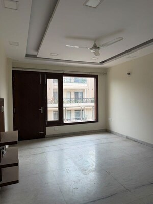 3 BHK Builder Floor For Rent in Rajouri Garden