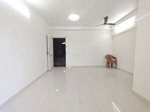 Room in 2 BHK Apartment at Arihant Aspire, Palaspe Phata – for Rent