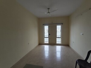 Room in 2 BHK Apartment at RS Green View, Yemalur – for Rent