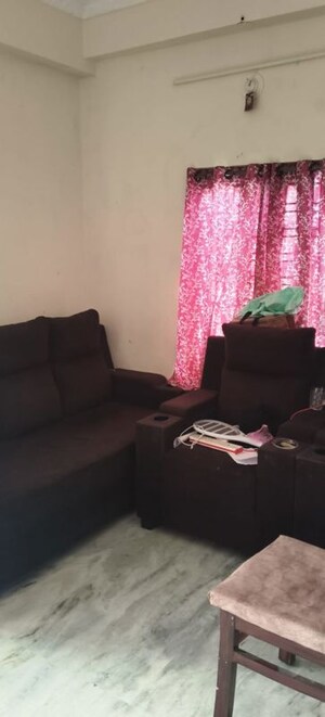 Living Room in 3 BHK Apartment at Kondapur – for Rent
