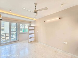 Room in 3 BHK Apartment at Trident Embassy, Sector 1 Greater Noida – for Sale