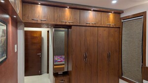 Furnished Amenities in 2 BHK Apartment at Park Street Area – for Rent