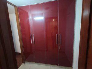 Building Lobby in 3.5 BHK Apartment at Jaypee Kalypso Court, Sector 128 – for Rent