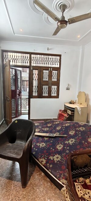 2 BHK Builder Floor For Rent in Rohini Sector 8