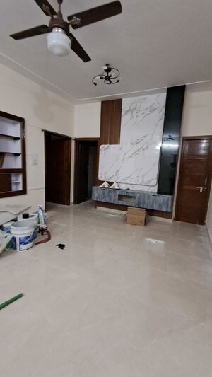 Kitchen in 3 BHK Builder Floor at Jp Nagar – for Rent