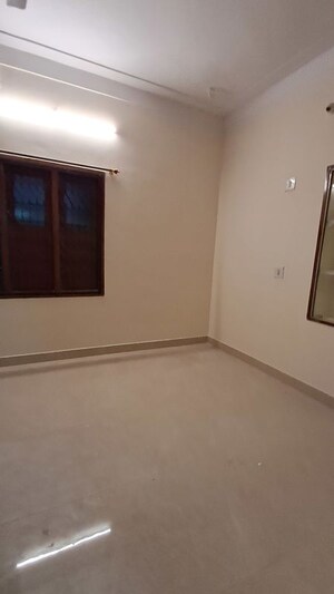 Furnished Amenities in 3 BHK Builder Floor at Jp Nagar – for Rent