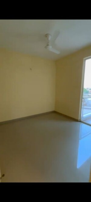 Room in 2 BHK Apartment at Conscient Habitat Residences, Sector 78 – for Sale