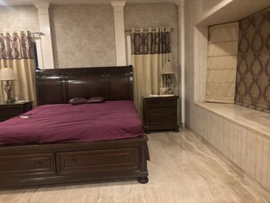 Bedroom in 6 BHK Independent House at Jubilee Hills – for Rent