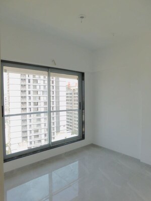 Room in 2 BHK Apartment at Soni Arcade, Borivali West – for Rent