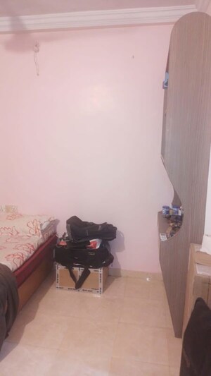 Team Area in 1 BHK Apartment at Neel Sarovar, Andheri East – for Rent