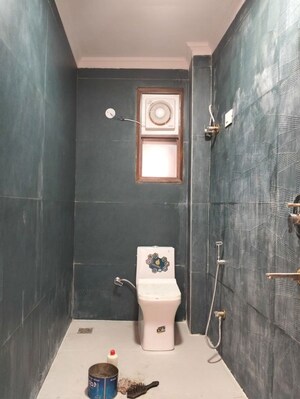 Bathroom in 4 BHK Apartment at Panchsheel Vihar – for Rent
