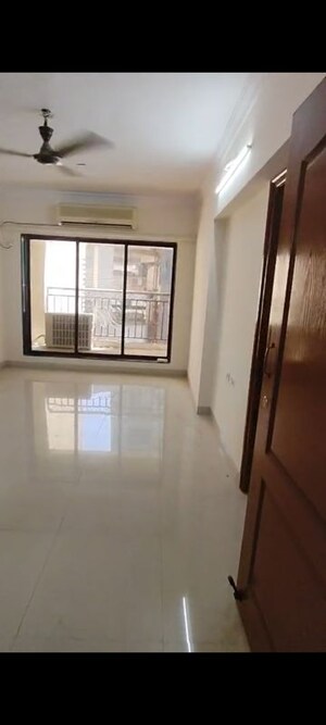 3 BHK Apartment For Rent in Ever Top Apartment, Andheri West