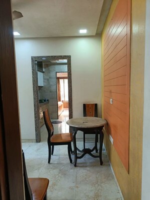 1.5 BHK Apartment For Rent in Atlantic Apartment, Andheri West