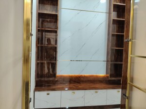 Furnished Amenities in 2 BHK Apartment at Candeur 40, Miyapur – for Rent